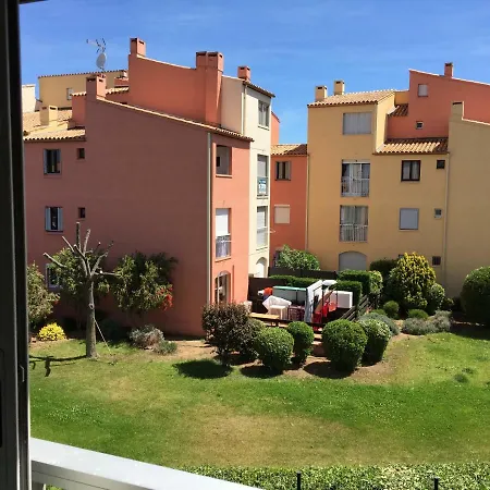 Studio Familial Proche Port Et Plage شقة