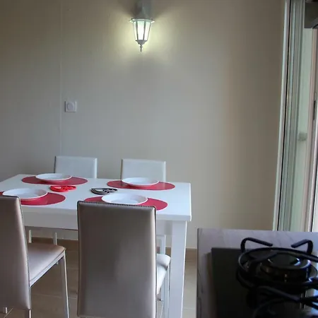 Studio Familial Proche Port Et Plage شقة آجد