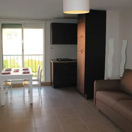 شقة Studio Familial Proche Port Et Plage آجد